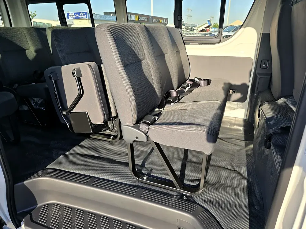 Toyota Hiace Std Roof  15 Seater 2.7l Petrol M/T RWD White Color 2026 Model - Image 16