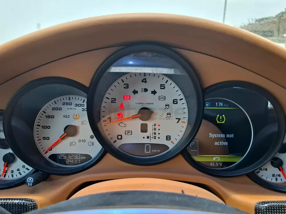 Inspected Car | 2011 Porsche Panamera  | GCC Specs | Ref#458415 - Image 16