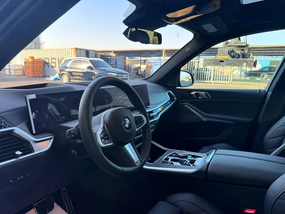Brand New 2026 BMW X5 xDrive40i M Sport Pro - Image 13