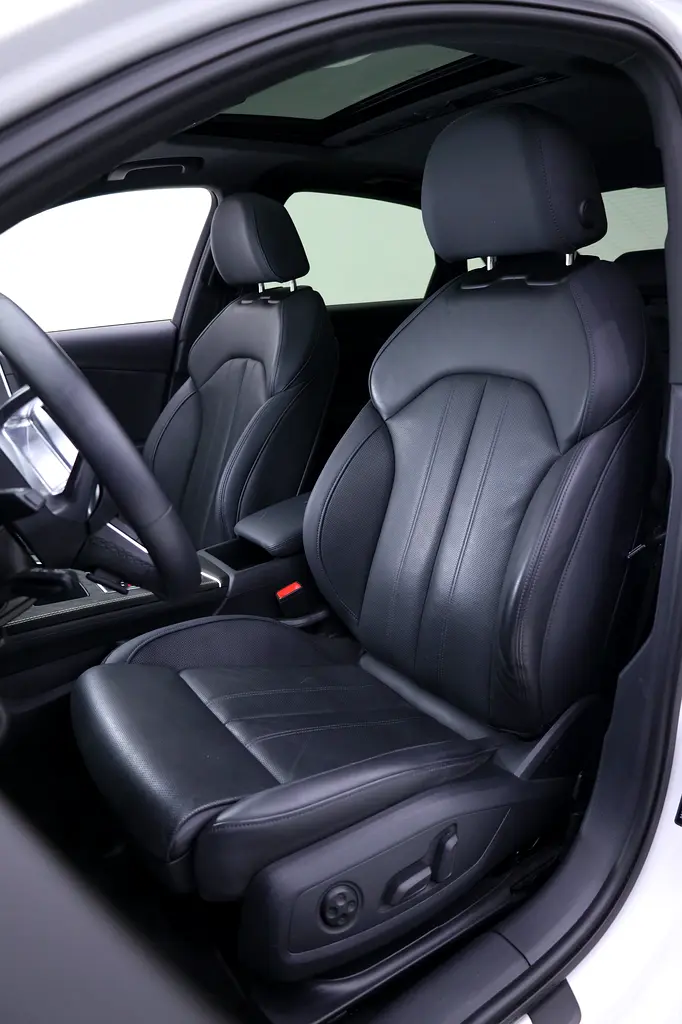 Audi A4 40 TFSI S-line GCC - FULLY LOADED - Image 10