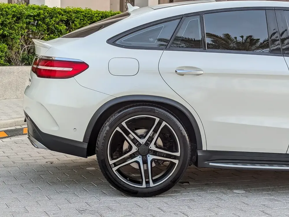 MERCEDES-BENZ 2016 GLE COUPE GLE 43
AMG GCC IN EXCELLENT CONDITION - Image 13