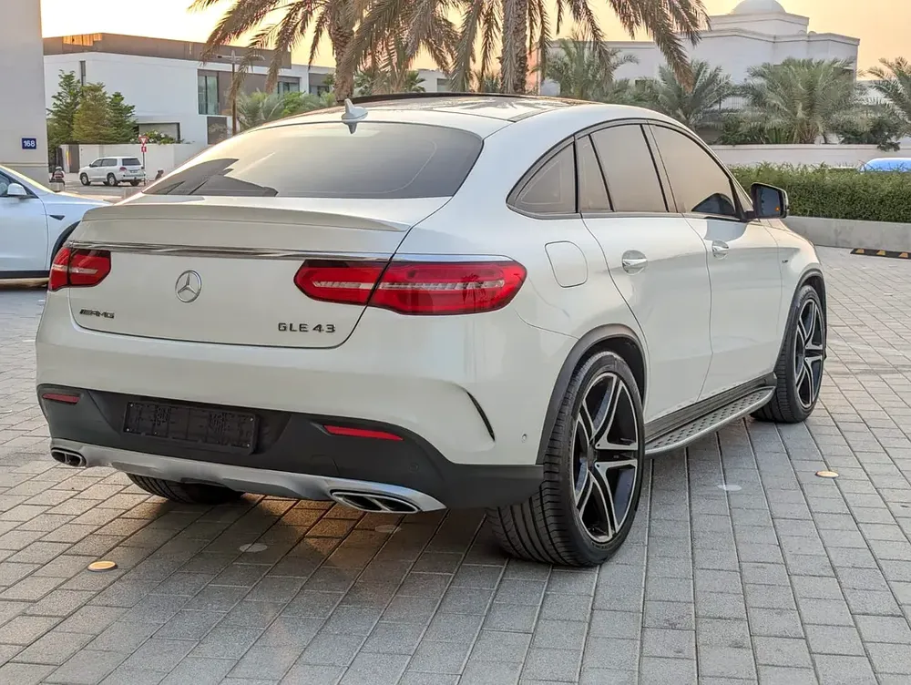 MERCEDES-BENZ 2016 GLE COUPE GLE 43
AMG GCC IN EXCELLENT CONDITION - Image 14