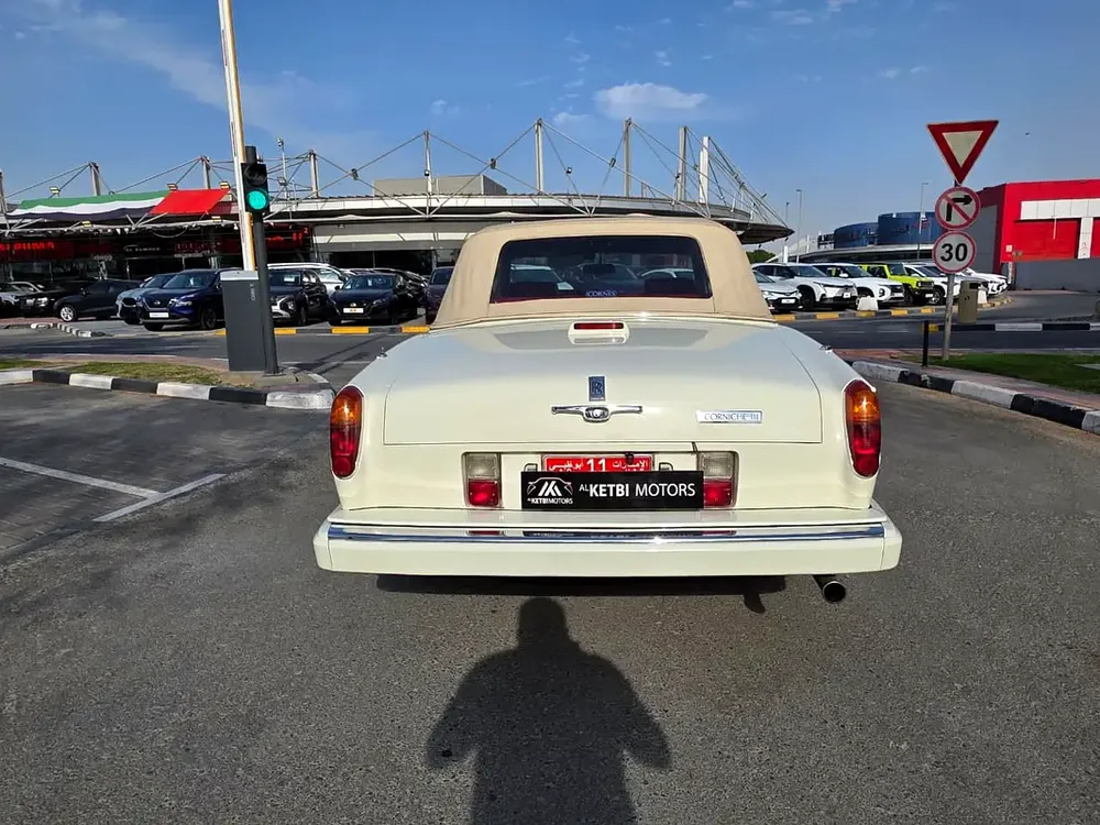Rolls-Royce Corniche 1989 - Japanese Specs - Classic Luxury - Image 8