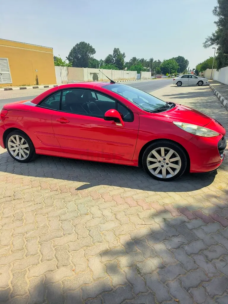 Car - Image 9