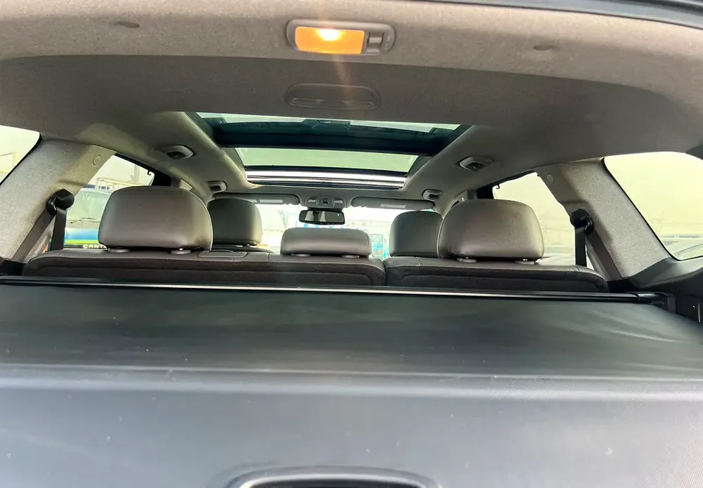 2020 Hyundai Santafe
Full Option Panoramic View - 2.4L V4 - With Radar  Sensor - 63,000 Mileage - Image 17