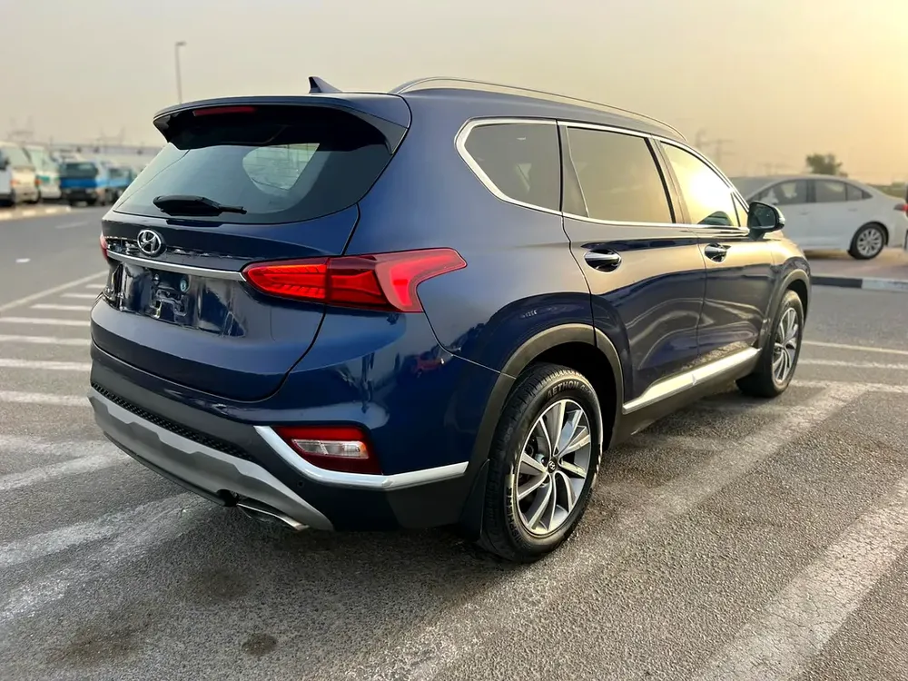 2020 Hyundai Santafe
Full Option Panoramic View - 2.4L V4 - With Radar  Sensor - 63,000 Mileage - Image 7