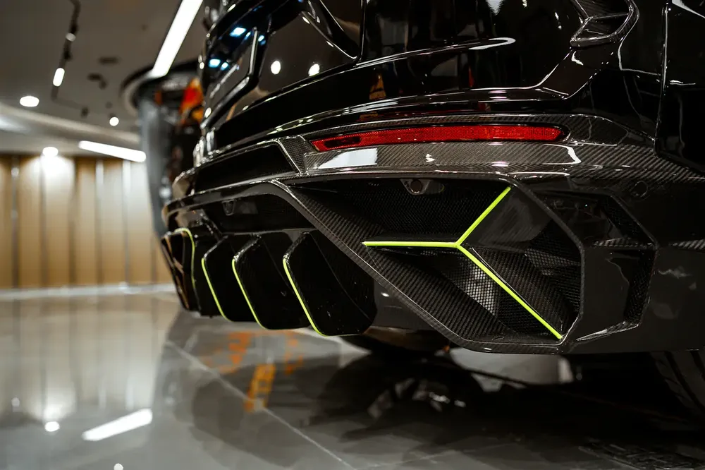 2023 Lamborghini Urus Mansory Edition - American Specs - GCC/UAE Ready - Image 18
