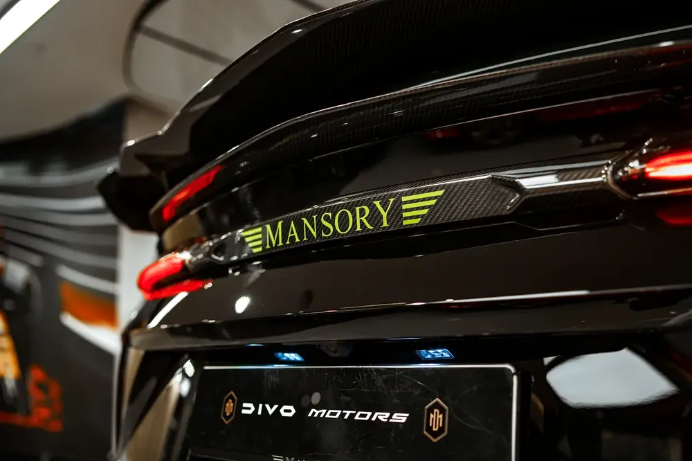 2023 Lamborghini Urus Mansory Edition - American Specs - GCC/UAE Ready - Image 9