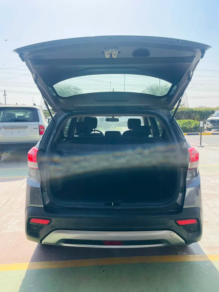 Hyundai Creta , GCC, - Image 9