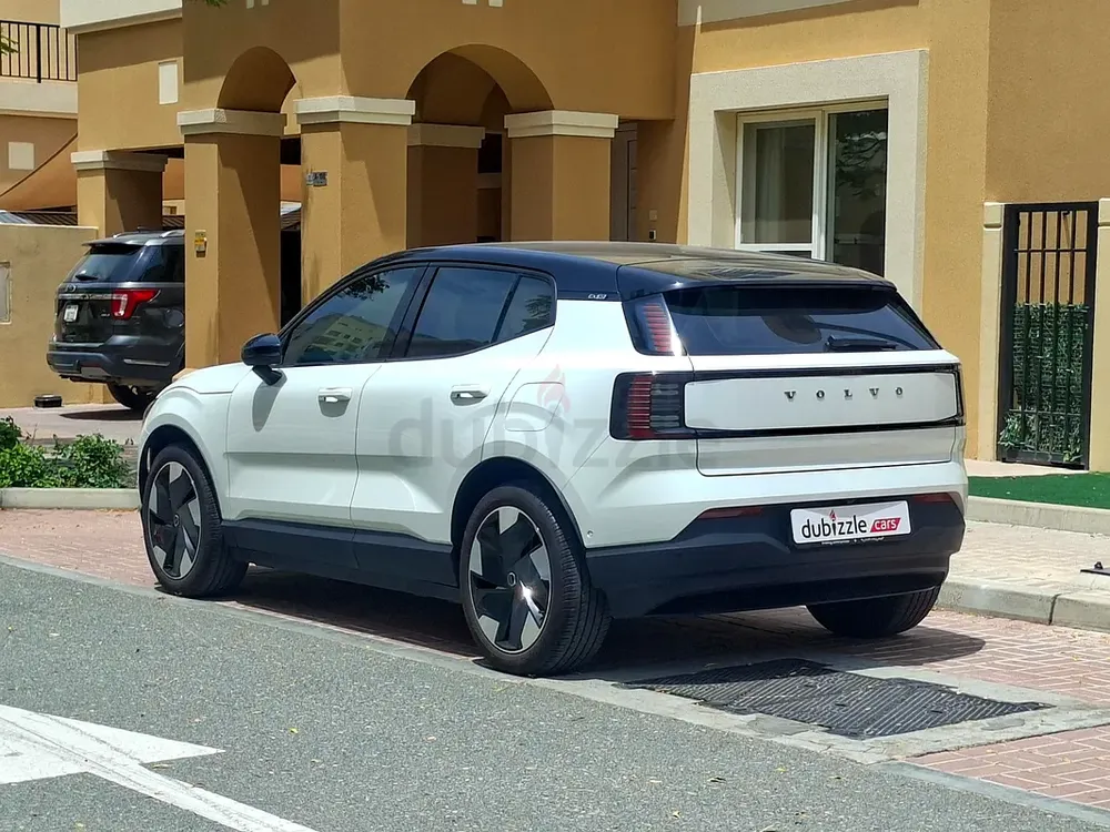 AED 1641/month | 2024 Volvo EX30  | GCC Specs | Ref#456359 - Image 8