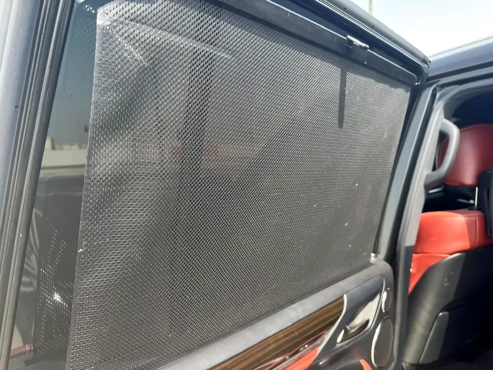 Lexus LX 570 Platinum 2019 GCC Specs - Pristine Condition - Image 9