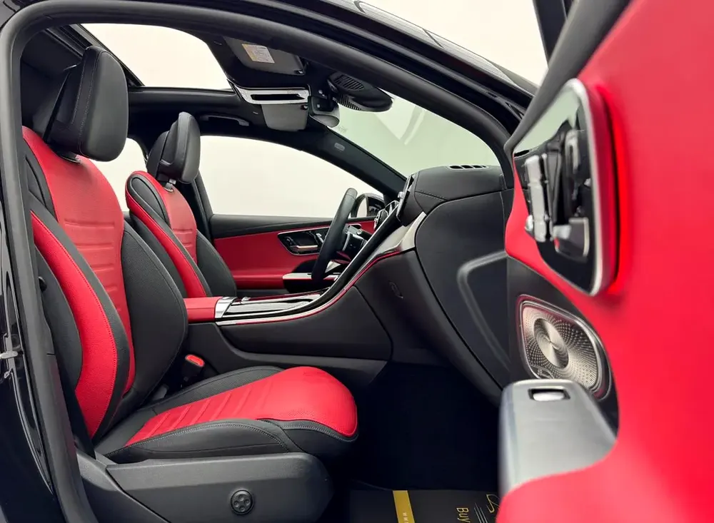 2025 Mercedes-Benz GLC200 AMG 4MATIC Coupe, 2030 Mercedes Warranty, 2029 Mercedes Service Pack, GCC - Image 11