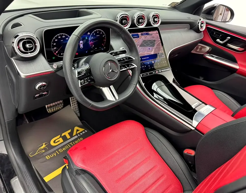 2025 Mercedes-Benz GLC200 AMG 4MATIC Coupe, 2030 Mercedes Warranty, 2029 Mercedes Service Pack, GCC - Image 16