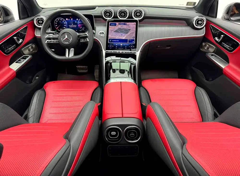 2025 Mercedes-Benz GLC200 AMG 4MATIC Coupe, 2030 Mercedes Warranty, 2029 Mercedes Service Pack, GCC - Image 7