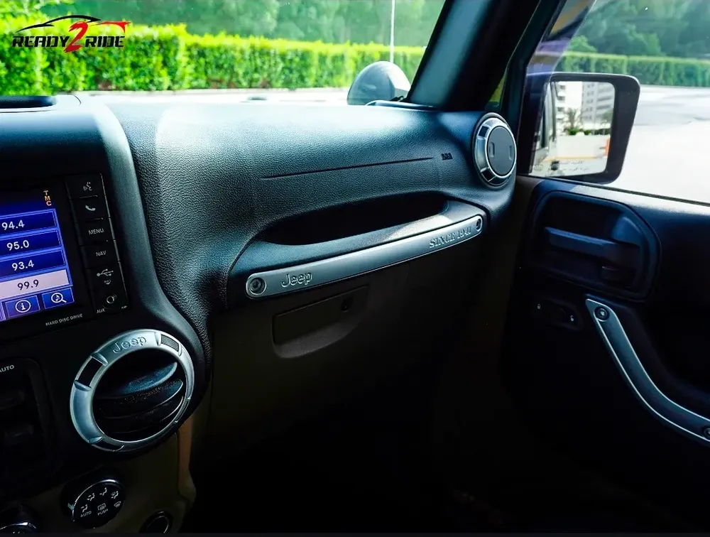 Jeep Wrangler Sahara 2015 | GCC | Low KM - Image 16