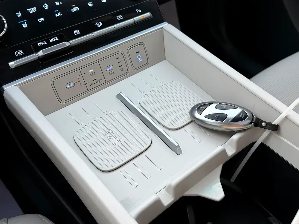 2024 HYUNDAI SANTAFE LIMITED HYBRID 1.6 FULL OPTIONS IMPORTED FROM USA - Image 12