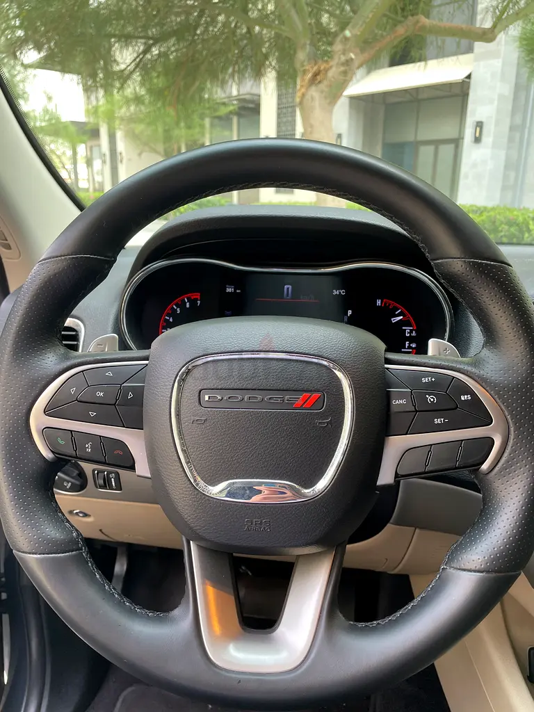 2018 Dodge Durango SXT - GCC Specs - Excellent Condition - Image 10