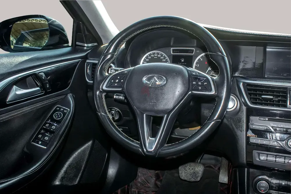 AED 649/month | 2018 Infiniti Q30  | GCC Specs | Ref#411789 - Image 10