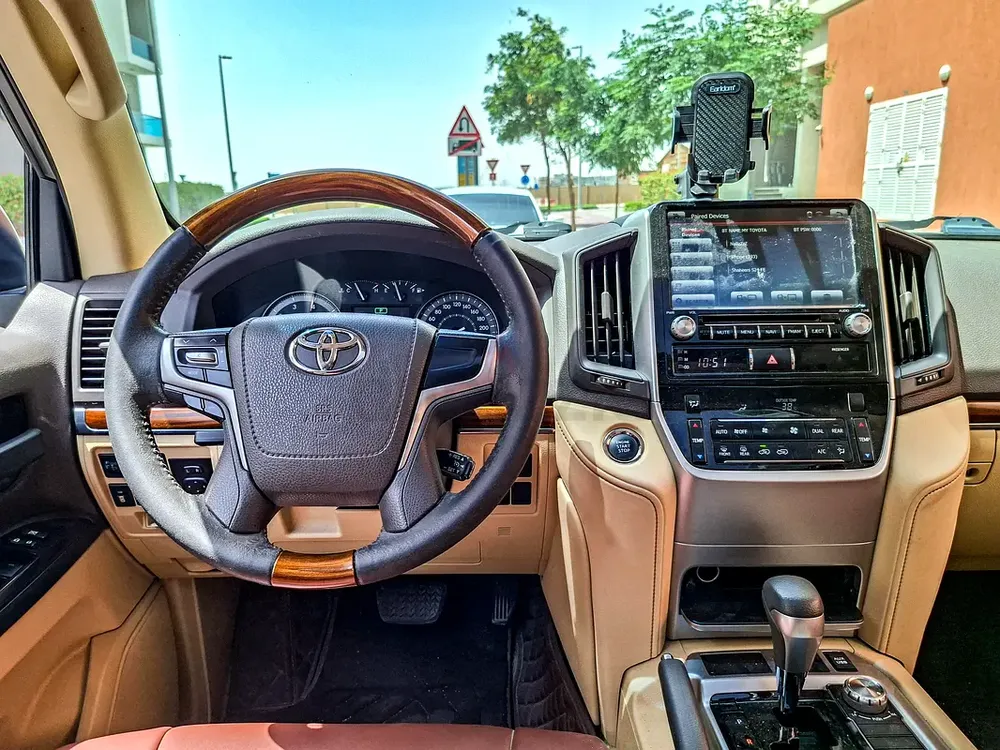 AED 3179/month | 2017 Toyota Land Cruiser  | GCC Specs | Ref#461533 - Image 10