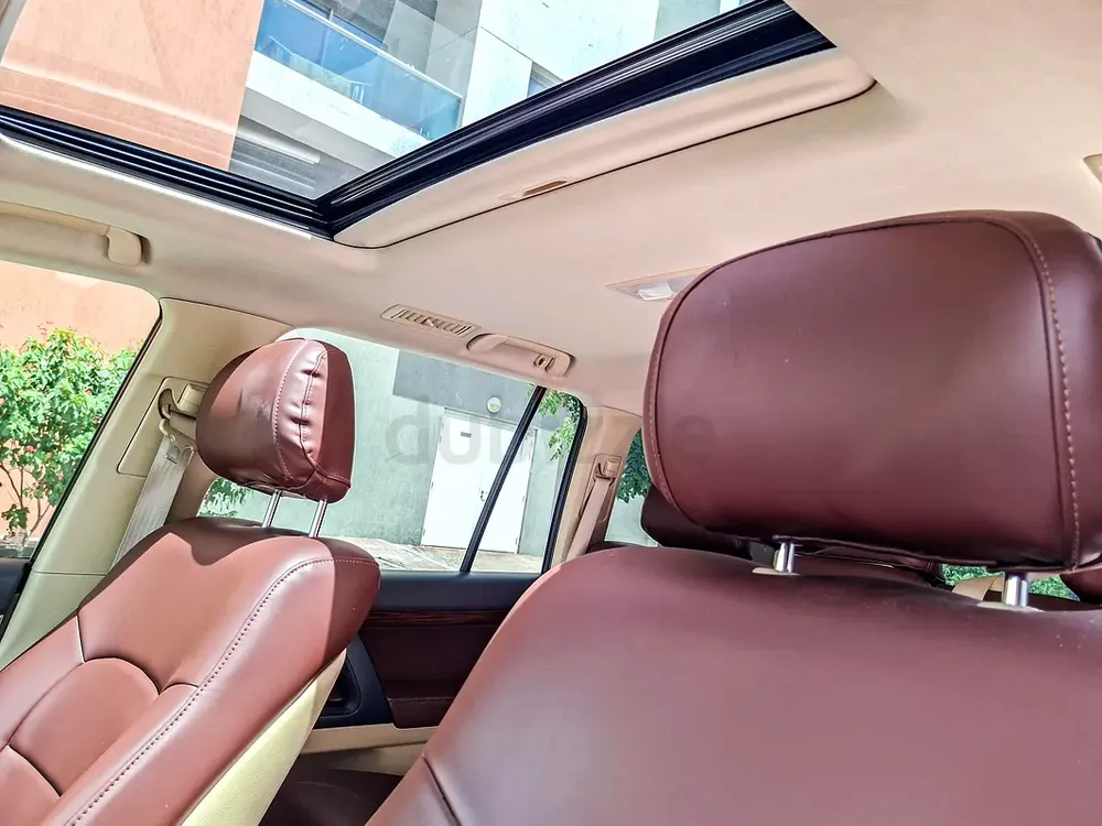 AED 3179/month | 2017 Toyota Land Cruiser  | GCC Specs | Ref#461533 - Image 12