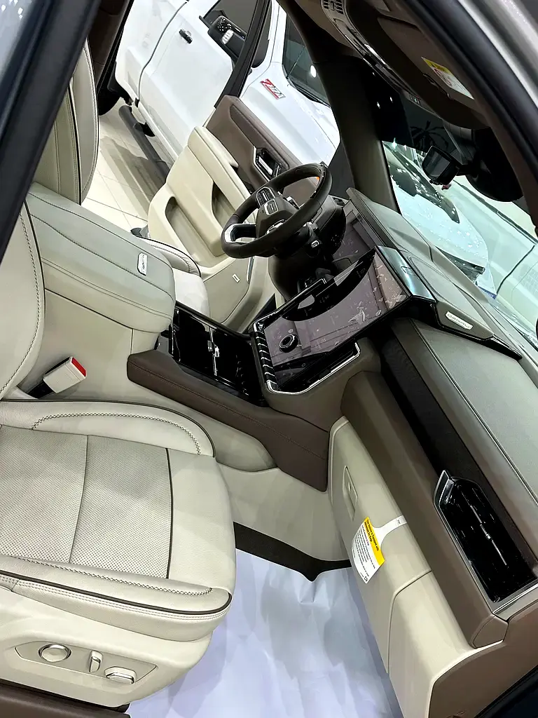 6360 AED MONTHLY, GMC YUKON DENALI STATION GCC - Image 12