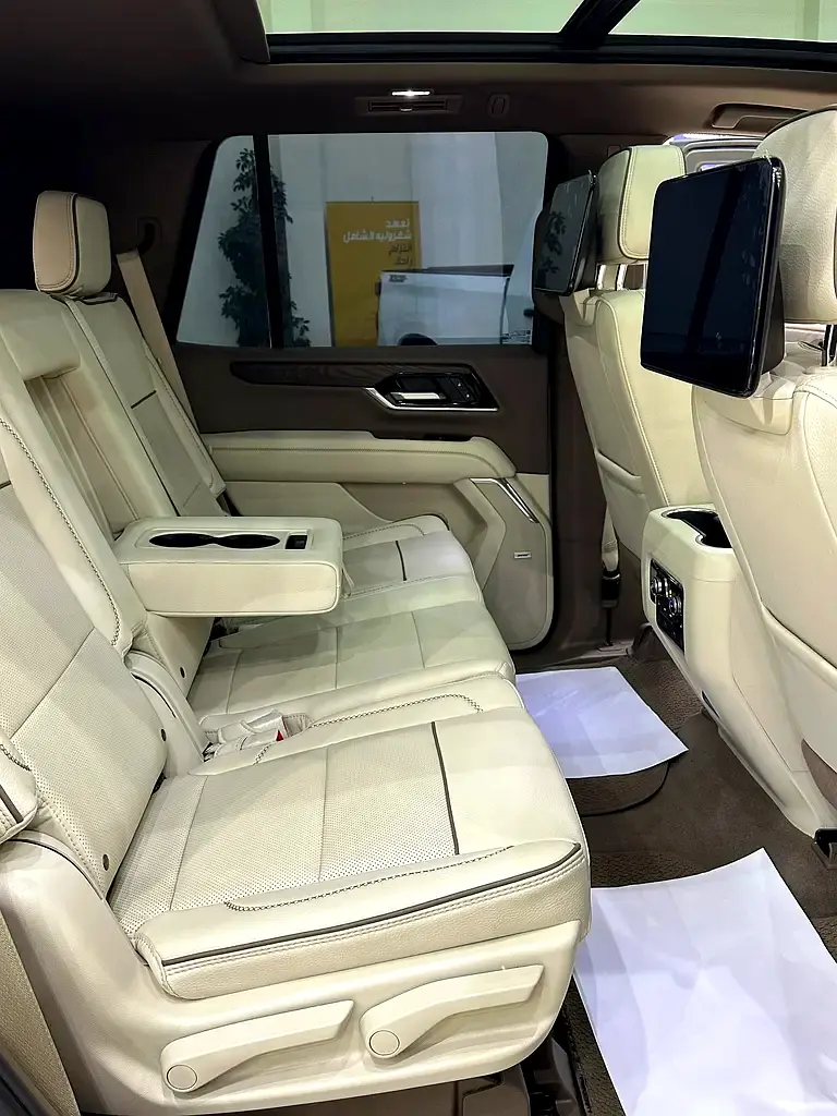 6360 AED MONTHLY, GMC YUKON DENALI STATION GCC - Image 13