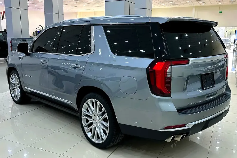 6360 AED MONTHLY, GMC YUKON DENALI STATION GCC - Image 7