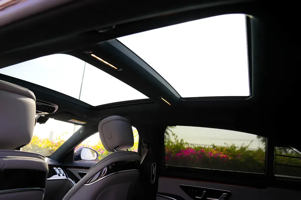 MERCEDES S63 AMG E PERFORMANCE 2024!! JAPANESE SPECS!! LOW MILEAGE - Image 12