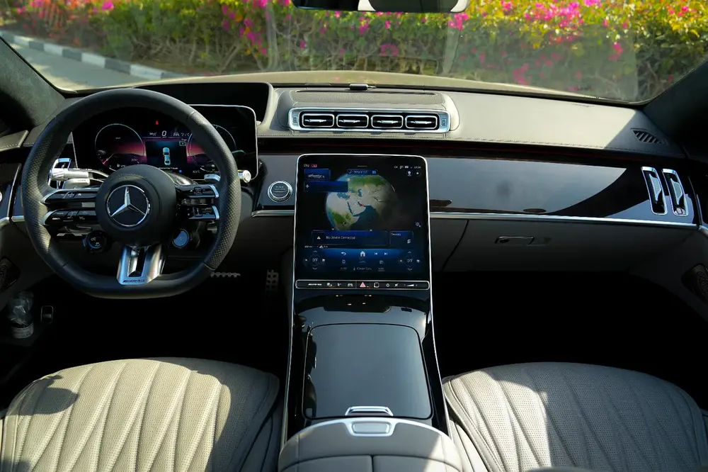 MERCEDES S63 AMG E PERFORMANCE 2024!! JAPANESE SPECS!! LOW MILEAGE - Image 5