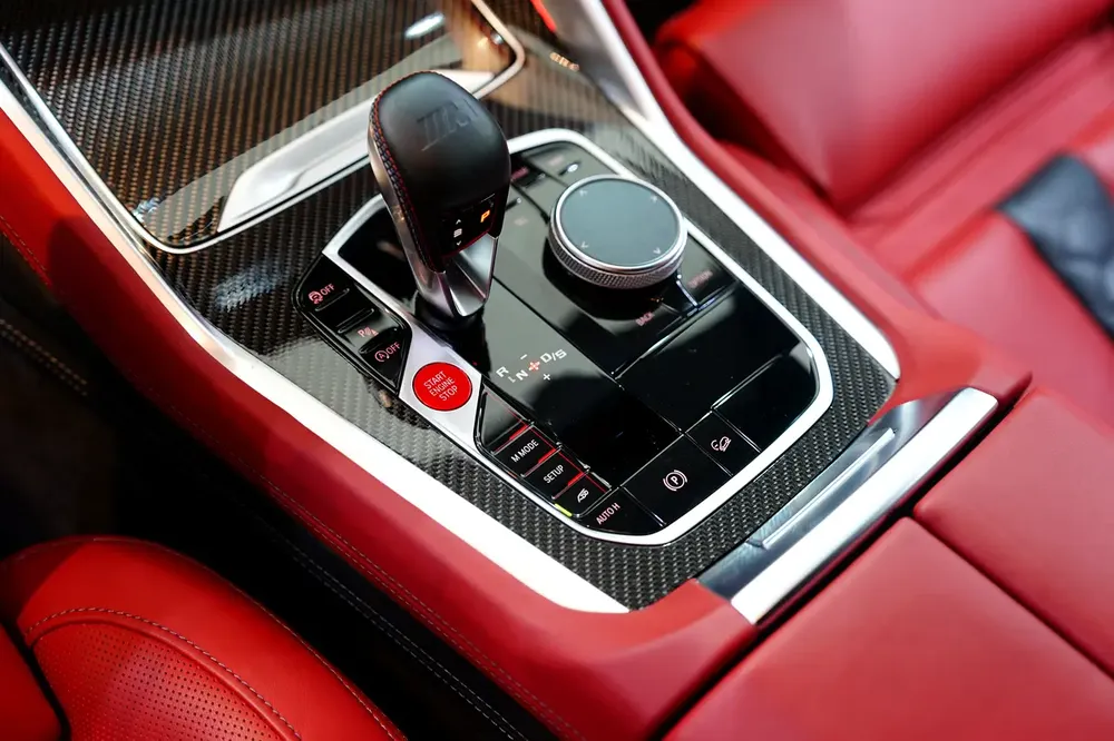 2025 BMW X5M Competition, Shadowline Package, Carbon Interior, Latest Facelift, Dealer Warr + Serv!! - Image 11