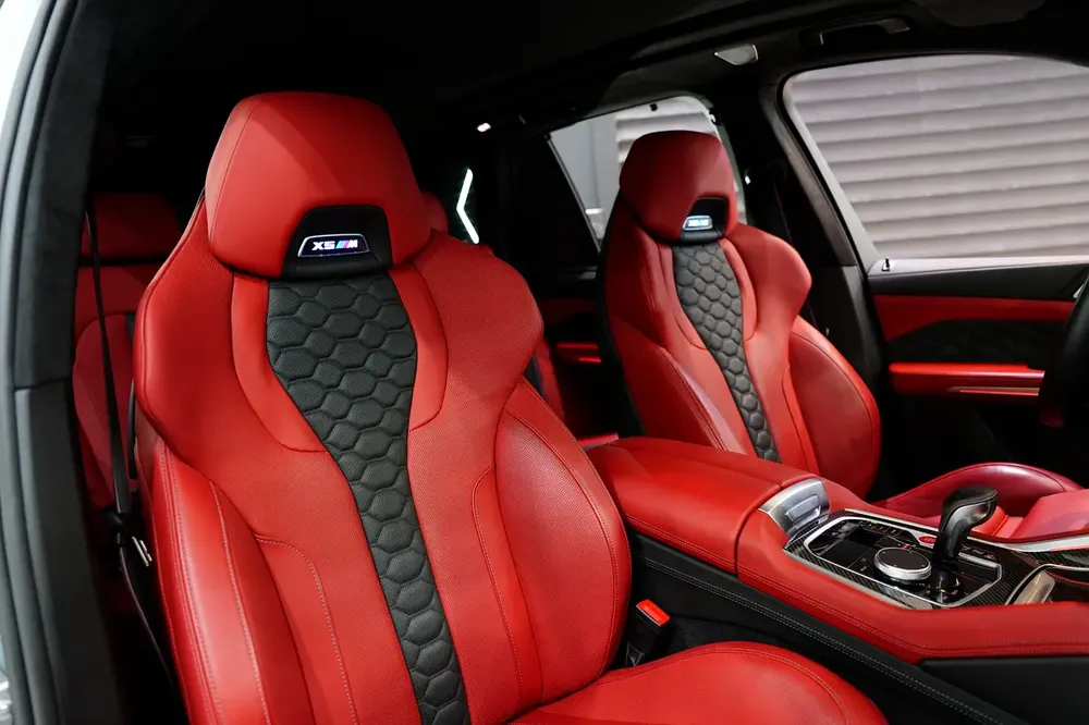 2025 BMW X5M Competition, Shadowline Package, Carbon Interior, Latest Facelift, Dealer Warr + Serv!! - Image 8