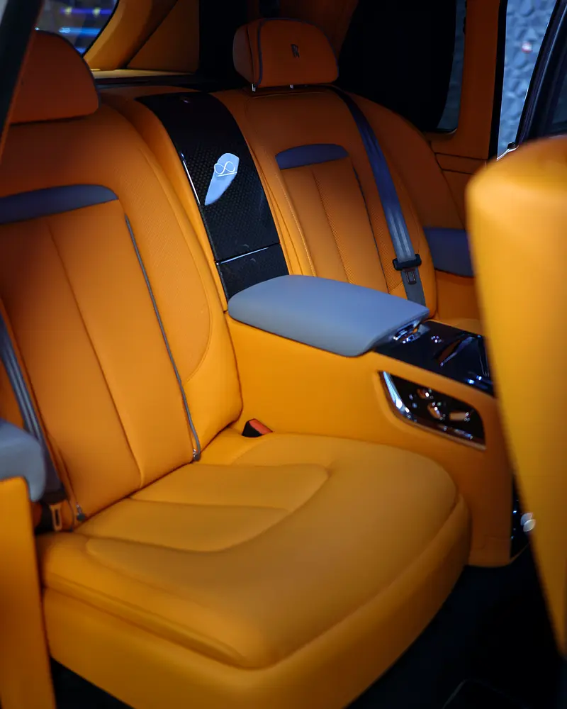 Rolls-Royce Cullinan Black Badge 2019 - GCC/Other Specs - Image 11