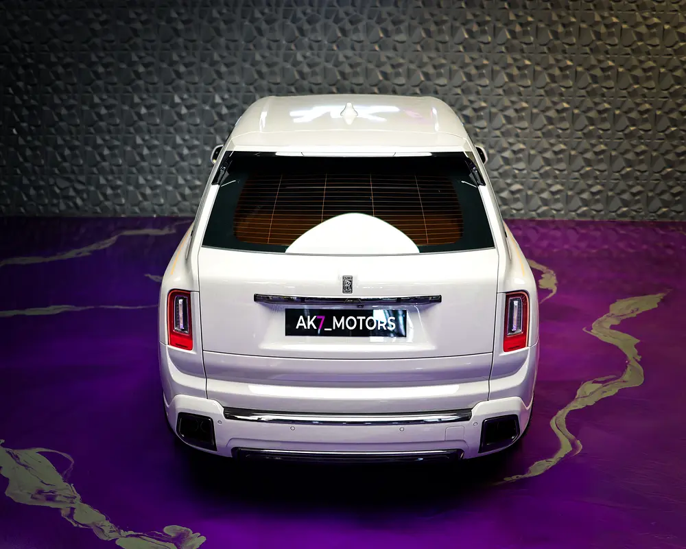 Rolls-Royce Cullinan Black Badge 2019 - GCC/Other Specs - Image 7