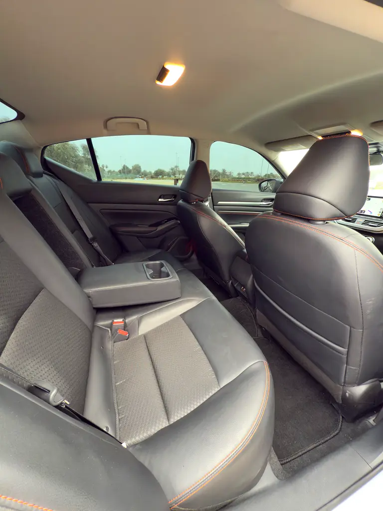 Clean Title - 2023 Nissan Altima SR - Sport Edition - American Specs - Image 7