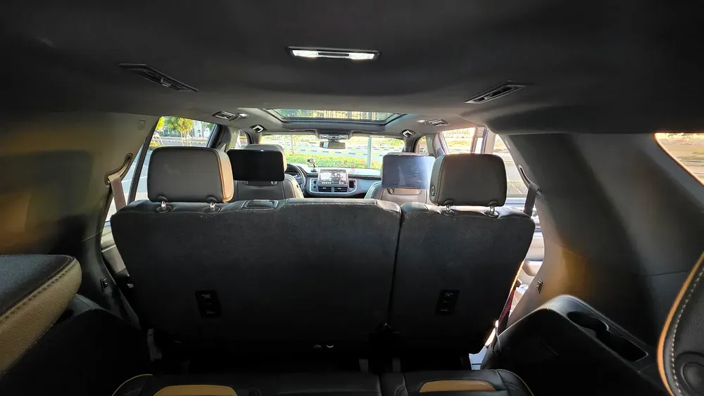 GMC Yukon AT4 2021 GCC Specs Full Option - Image 7