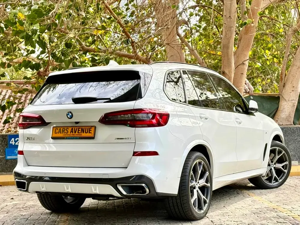 AED 3,290 PM | BMW Warranty & Service Contract | Original paint | M Sport - Image 4