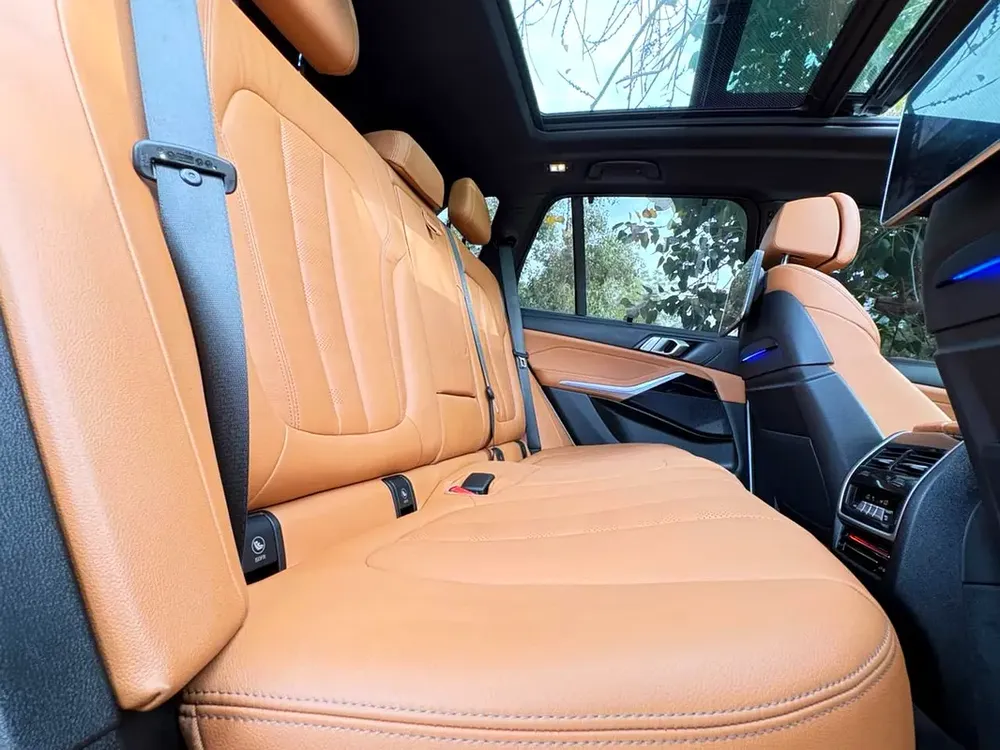 AED 3,290 PM | BMW Warranty & Service Contract | Original paint | M Sport - Image 6