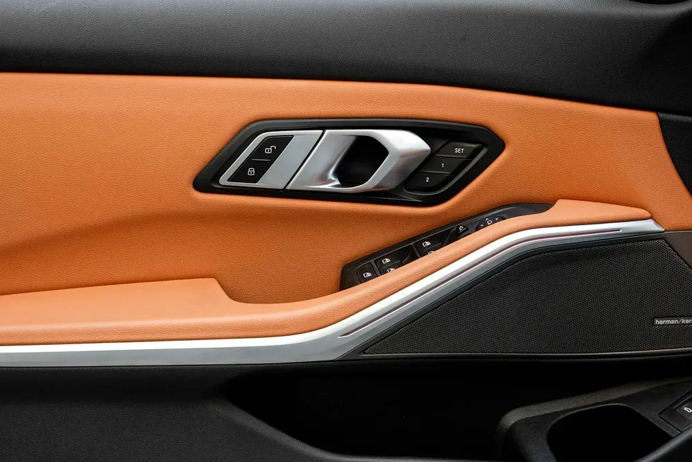 3,232 P.M |  330i | 0% Downpayment | BMW WARRANTY  SERVICE! - Image 13