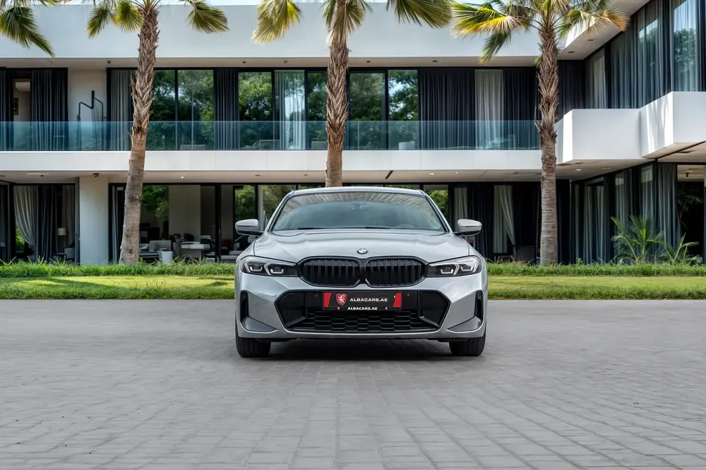 3,232 P.M |  330i | 0% Downpayment | BMW WARRANTY  SERVICE! - Image 4