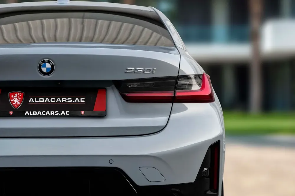 3,232 P.M |  330i | 0% Downpayment | BMW WARRANTY  SERVICE! - Image 6