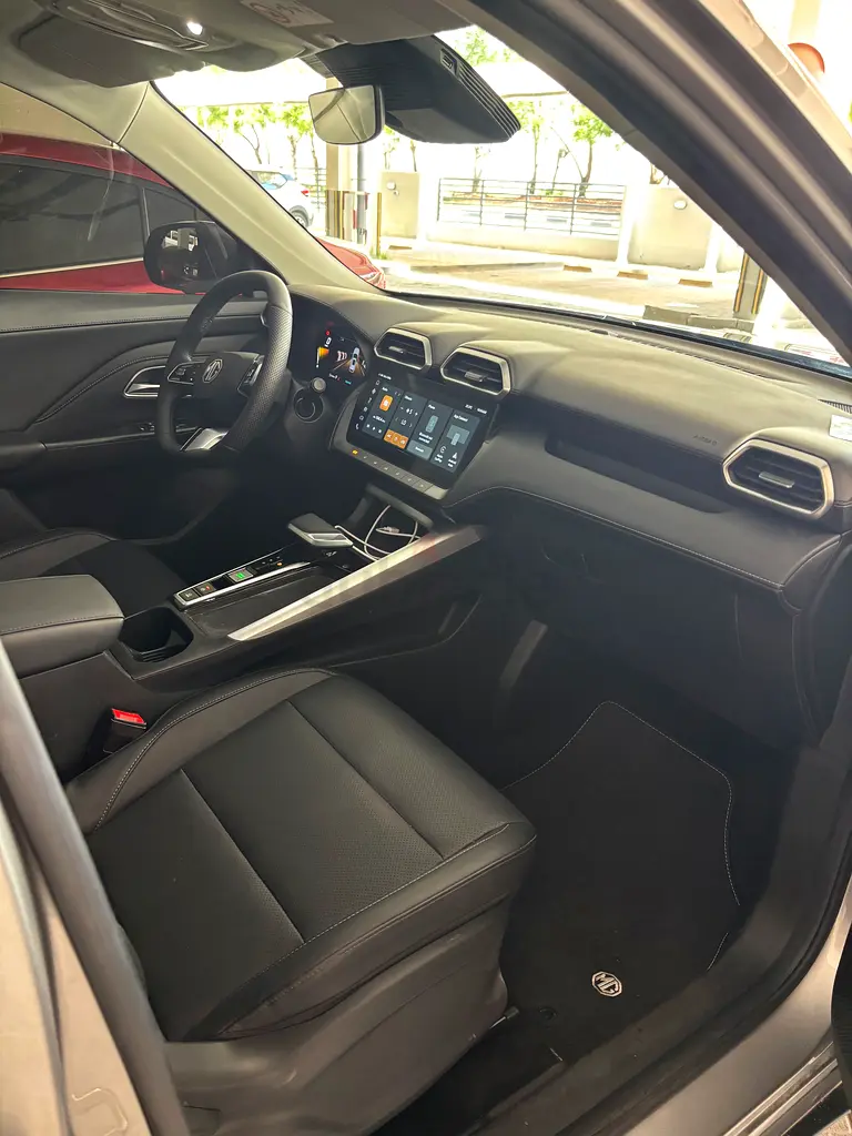 MG ZS Luxury 2025 GCC Specs - Brand New Condition - Image 12