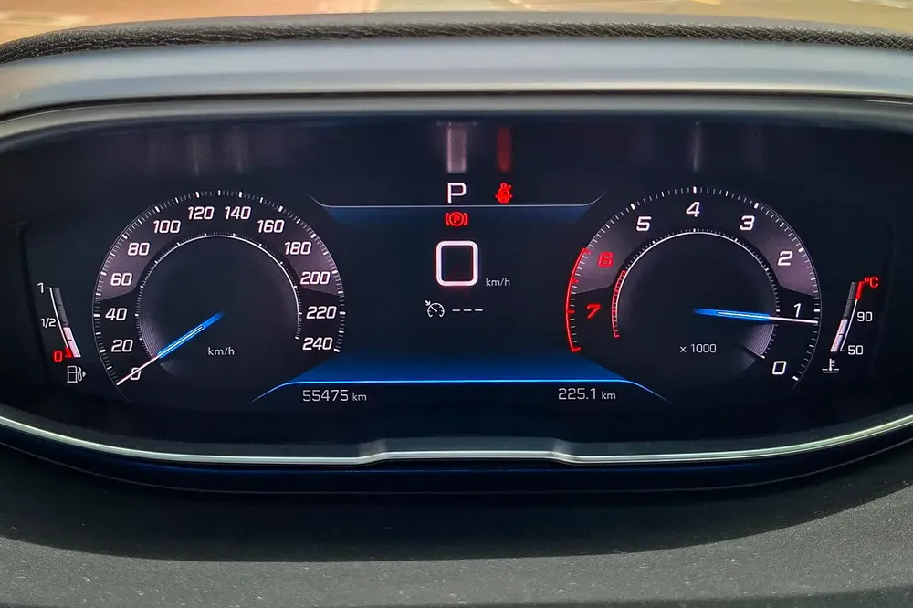 AED 775/month | 2023 Peugeot 3008  | GCC Specs | Ref#451592 - Image 14