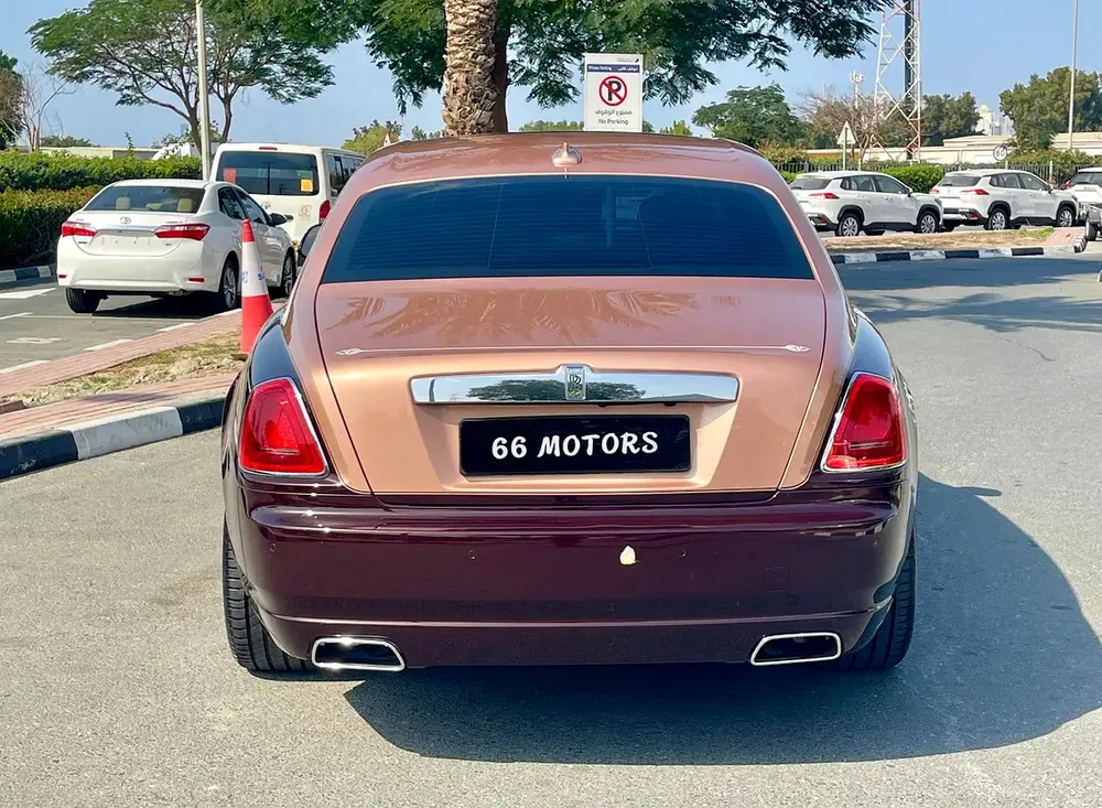 2014  Rolls Royce Ghost Dual Tone in GCC Specification - Image 6