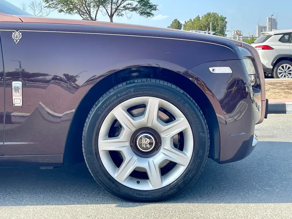 2014  Rolls Royce Ghost Dual Tone in GCC Specification - Image 8