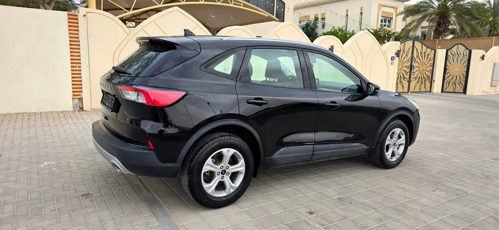 Ford Escape Trend -2022-Excellent Condition-Full Service History-Bank Finance Available - Image 7