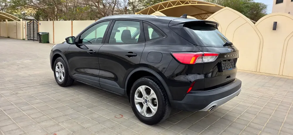 Ford Escape Trend -2022-Excellent Condition-Full Service History-Bank Finance Available - Image 9