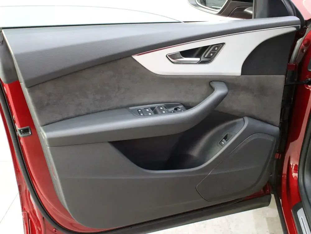 2021 Audi SQ8 V8 With Warranty - Image 13