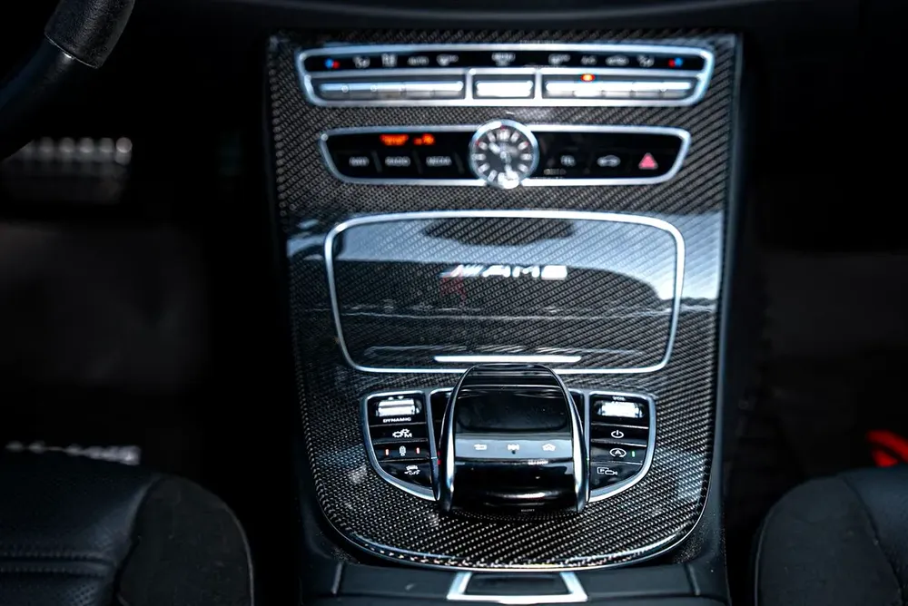 E63 AMG, Full Option, No Accident, Clean Title - Image 10