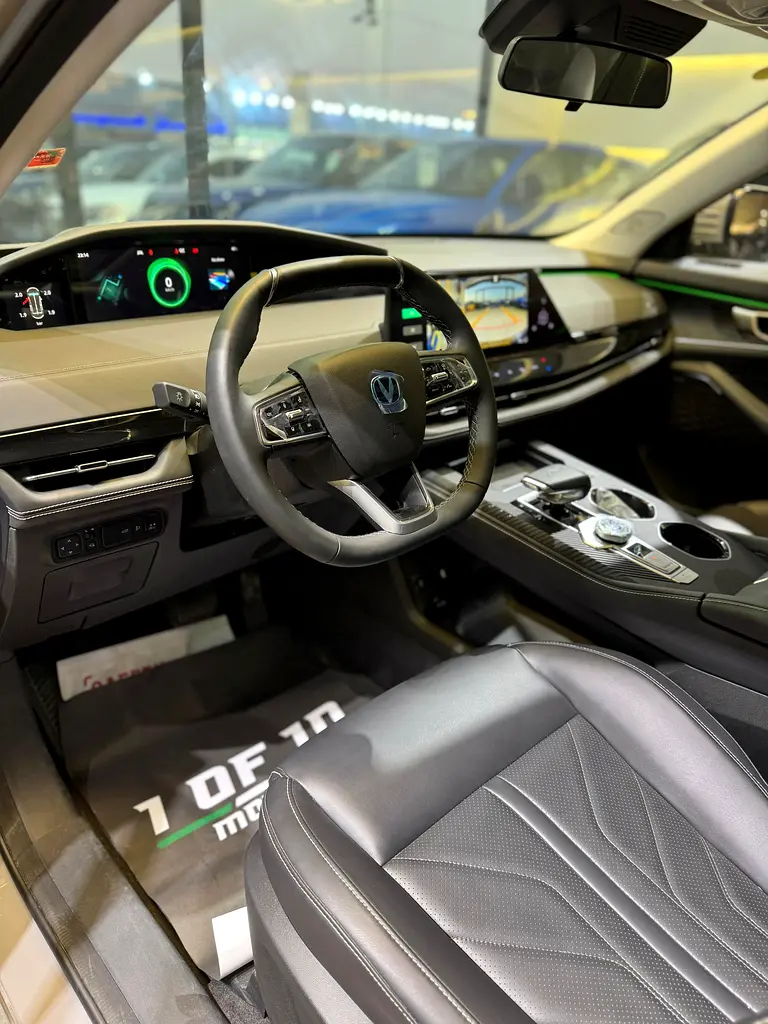2023 CHANGAN UNI K  PLATINUM WITH 360 DEGREE CAMERA/FULLY LOADED BRAND NEW ZERO KM - Image 13