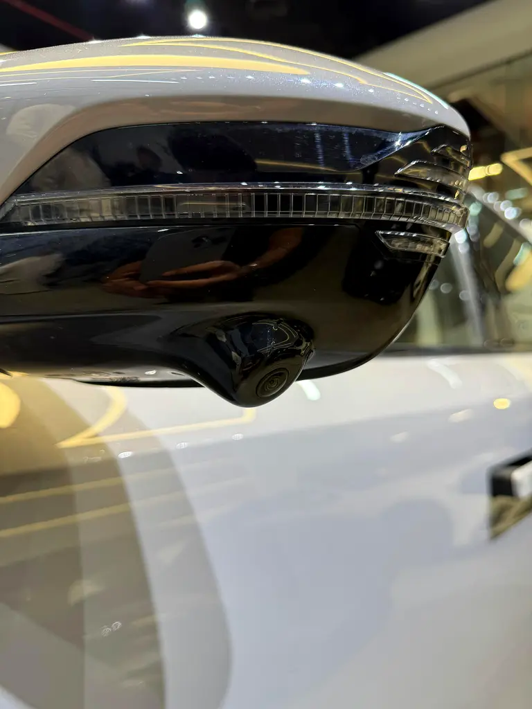 2023 CHANGAN UNI K  PLATINUM WITH 360 DEGREE CAMERA/FULLY LOADED BRAND NEW ZERO KM - Image 8